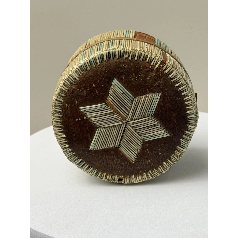 N/A this antique